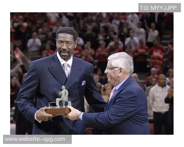 克莱回忆斯科特指导科比的经历现今将其传授给弗拉格